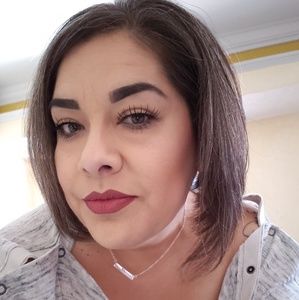 Meet your Posher, Marissa